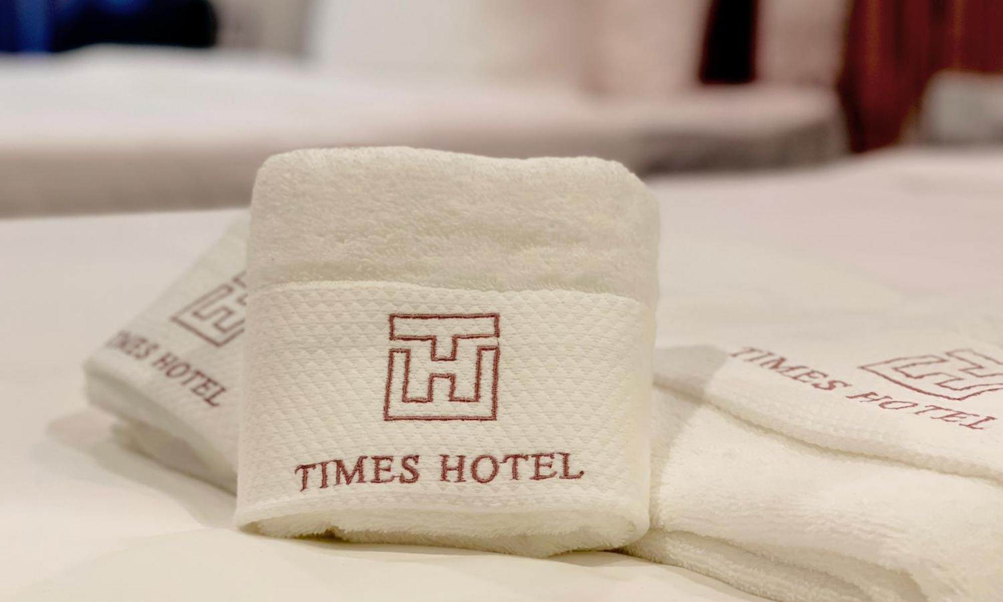 Times Hotel At Bassac Lane Phnom Penh Exteriör bild